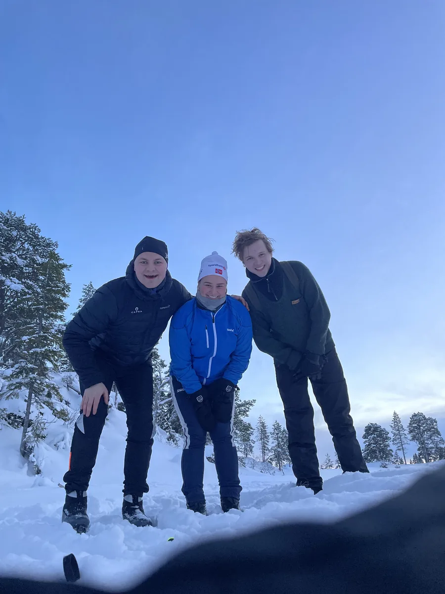 De tre vertene på skitur.